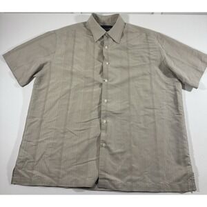 Axist Men's Short‎ Sleeve Sixe XL Button Up Shirt Silk Touch Tan